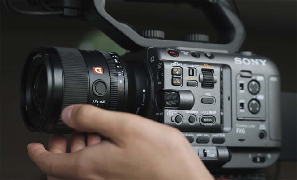 Об'єктив FE 200–600mm F5.6-6.3 G OSS | SEL200600G | Sony Ukraine